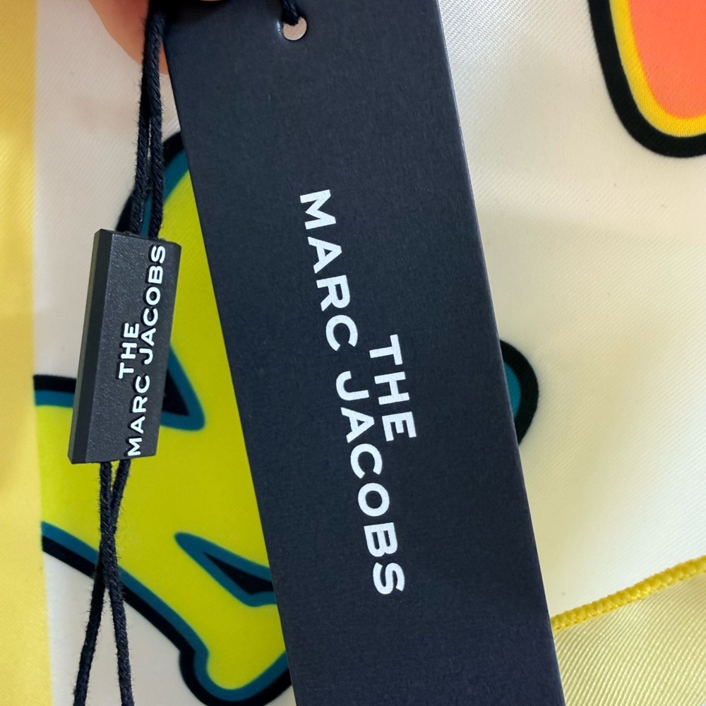 Marc Jacobs Letters Scarf in Multi Color NWT - Picture 4 of 11